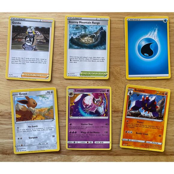 17 Pokémon Cards - Picture 5 of 8